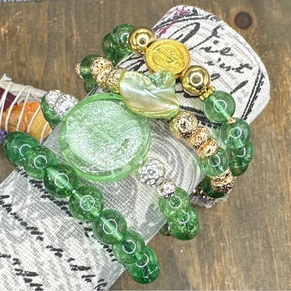 Saint Benedict Green Quartz  gold  and silver metallic lava rock beaded bracelet - Picture 2 of 2